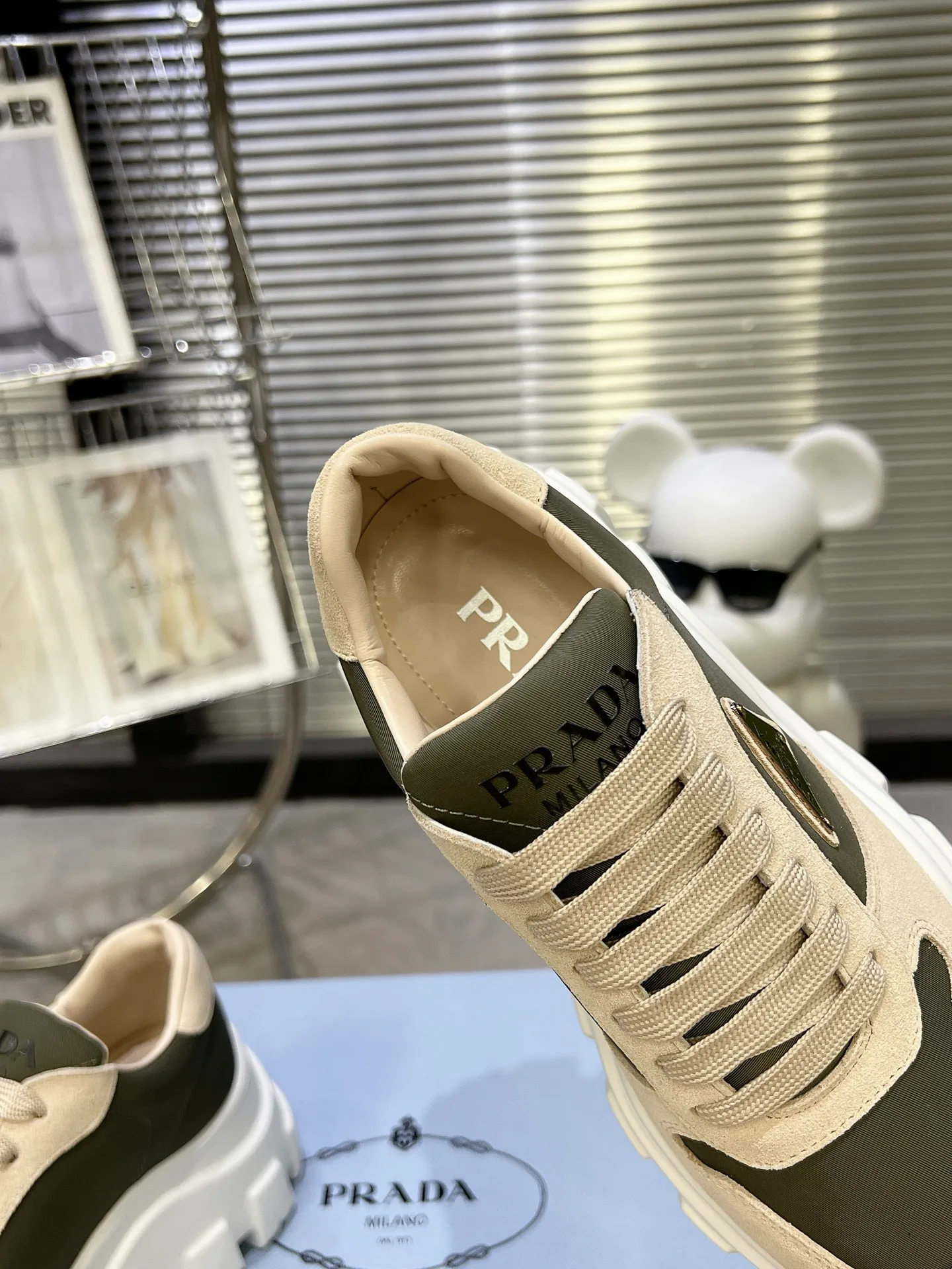 Women's Sneakers PRADA 17371785
