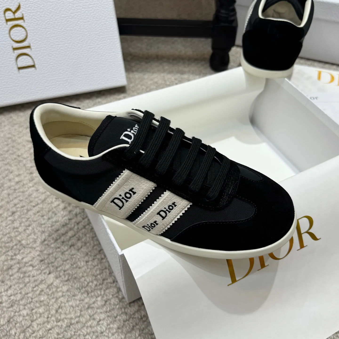 Women's Sneakers CHRISTIAN DIOR 18092619
