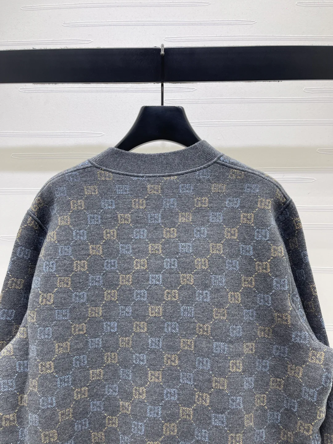 Women's Jumpers And Sweaters GUCCI 17781927