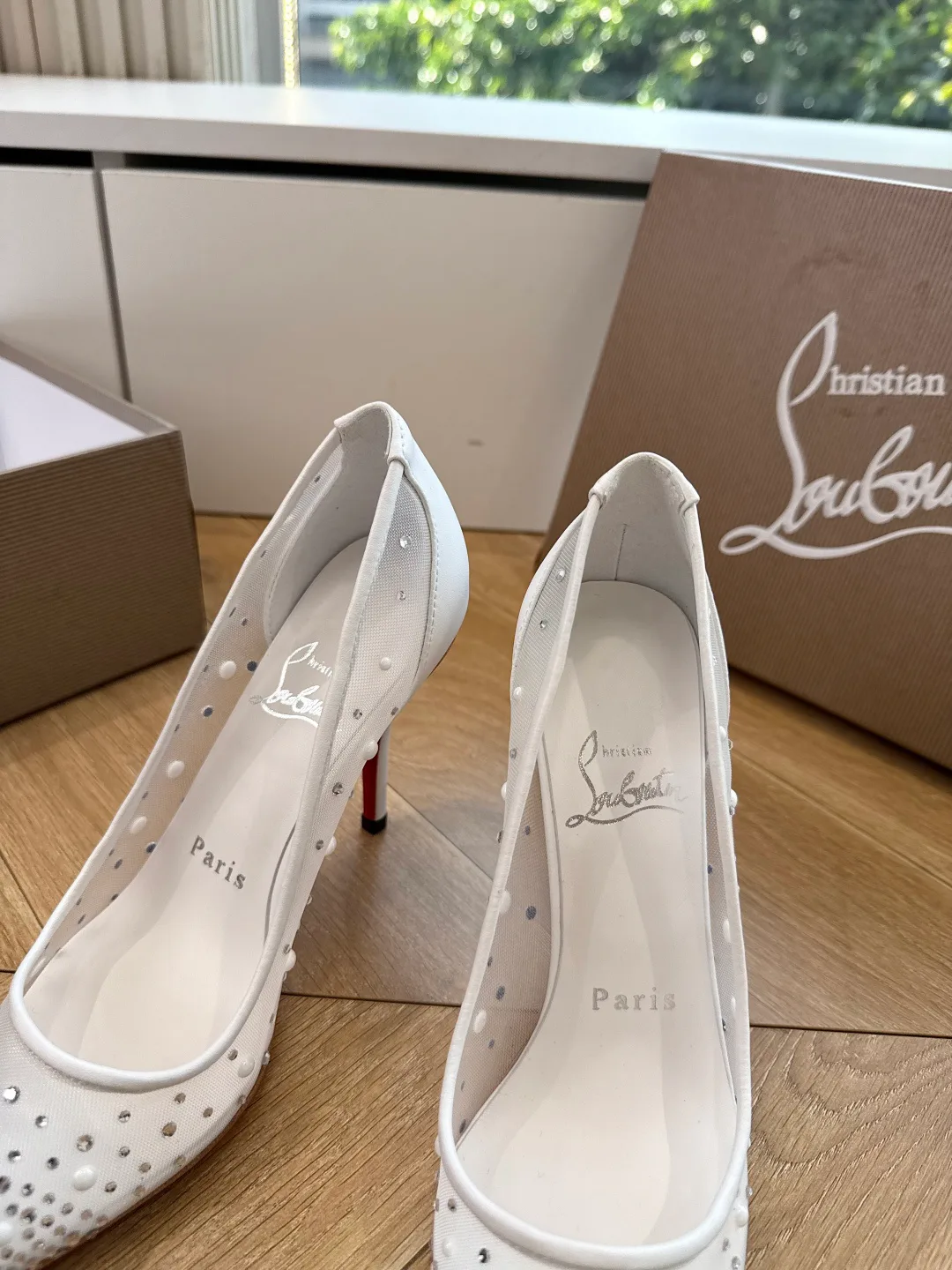 Women's Heels CHRISTIAN LOUBOUTIN 17480777