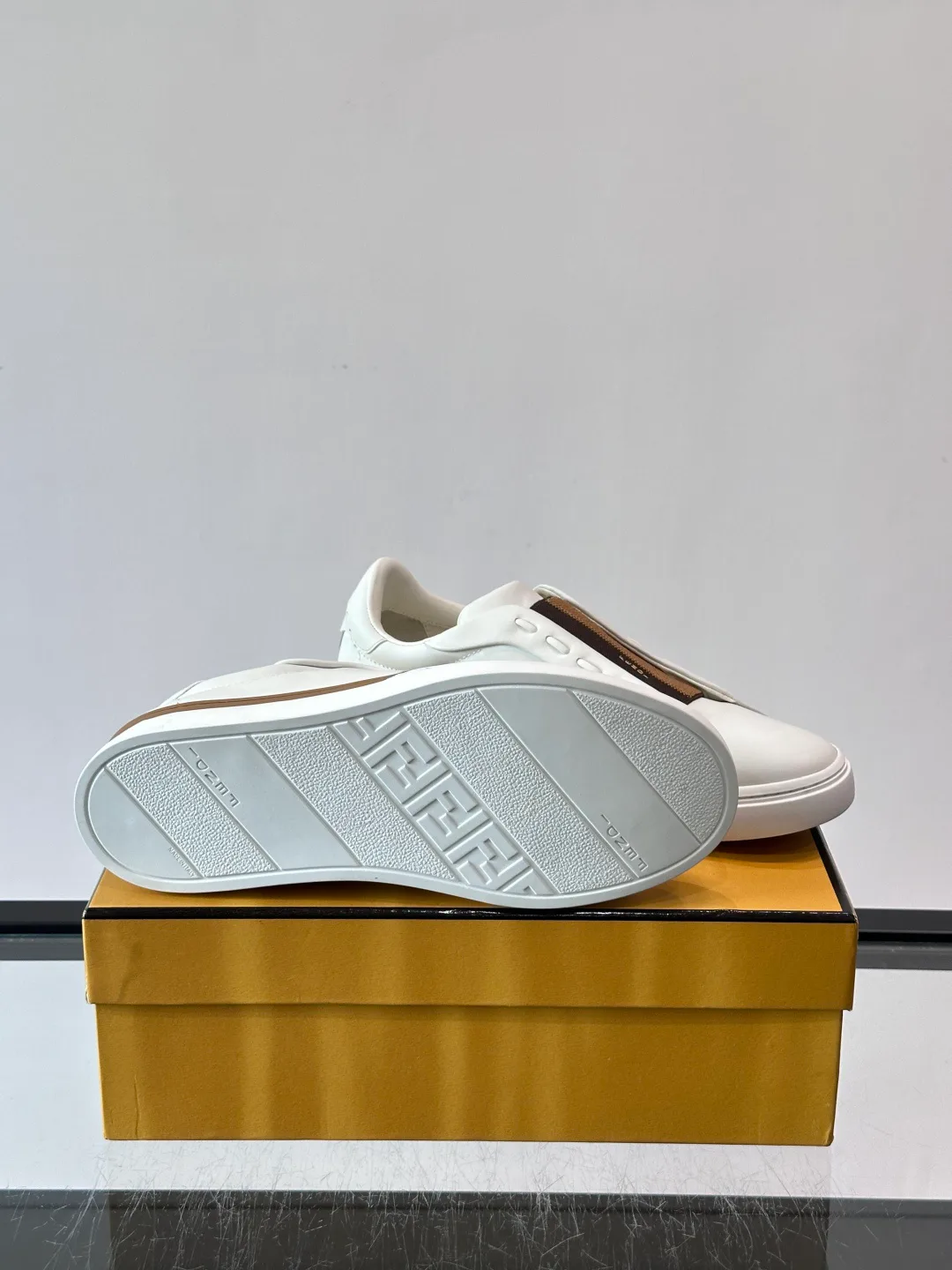 Men's Sneakers FENDI 17466857