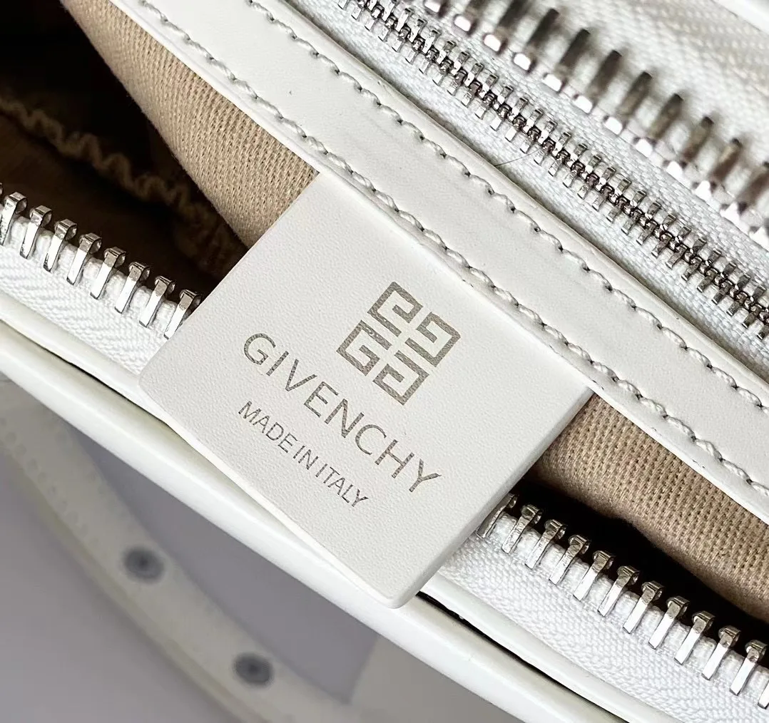 Women's Classic Handbags GIVENCHY 18452635