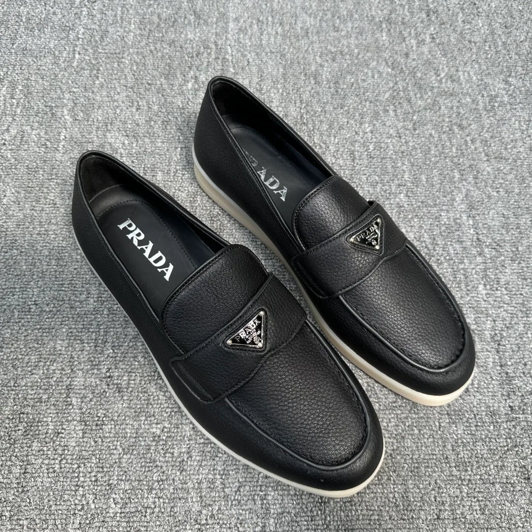 Men's Loafers And Dress Shoes PRADA 18076296
