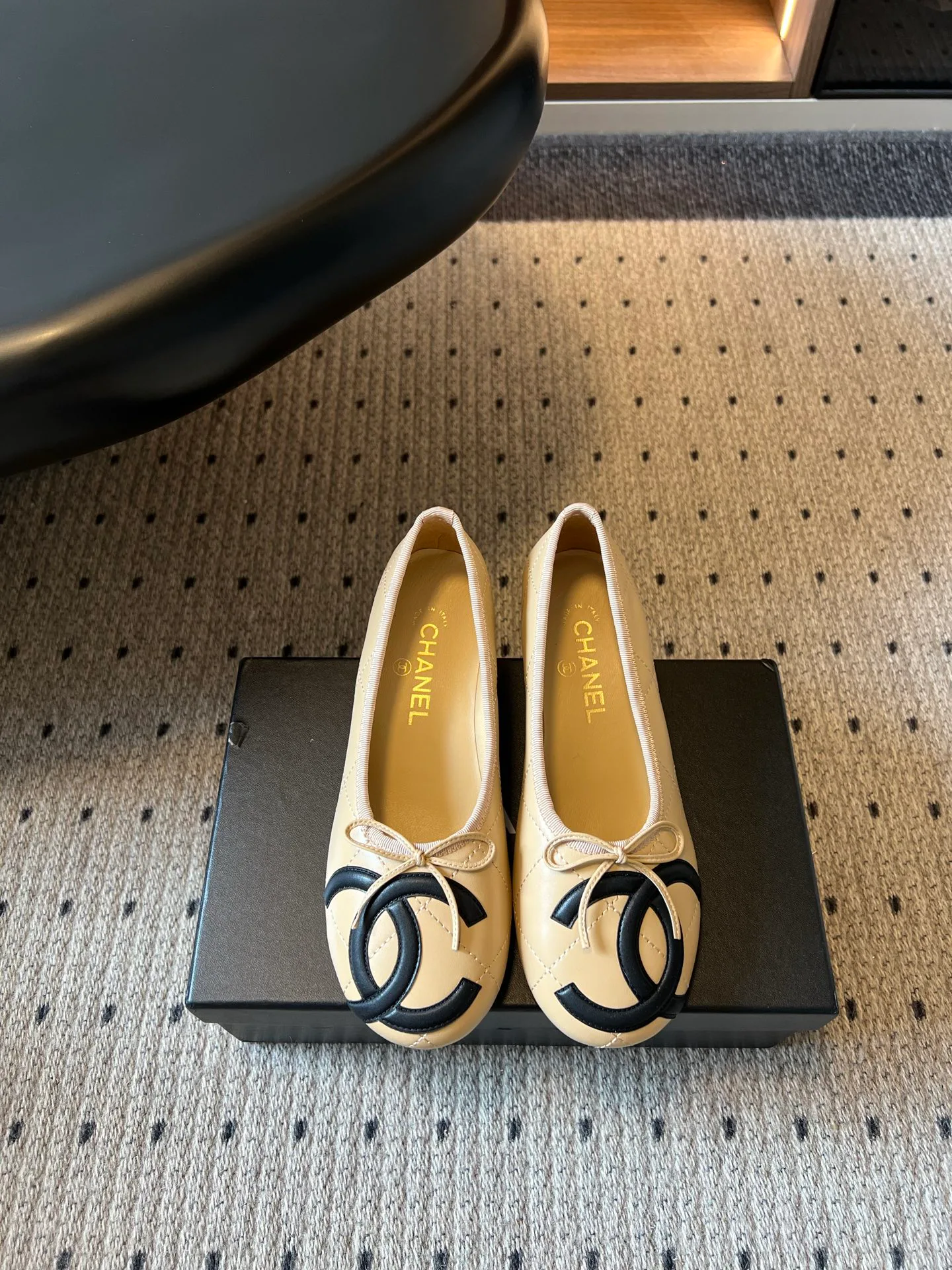 Women's Ballet Flats CHANEL 17523619