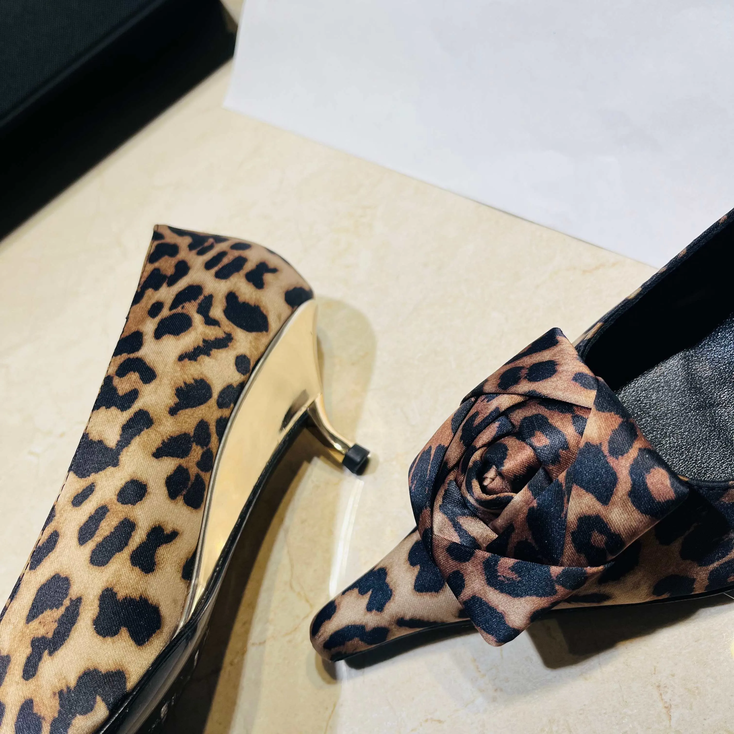 Women's Heels SAINT LAURENT 18083609