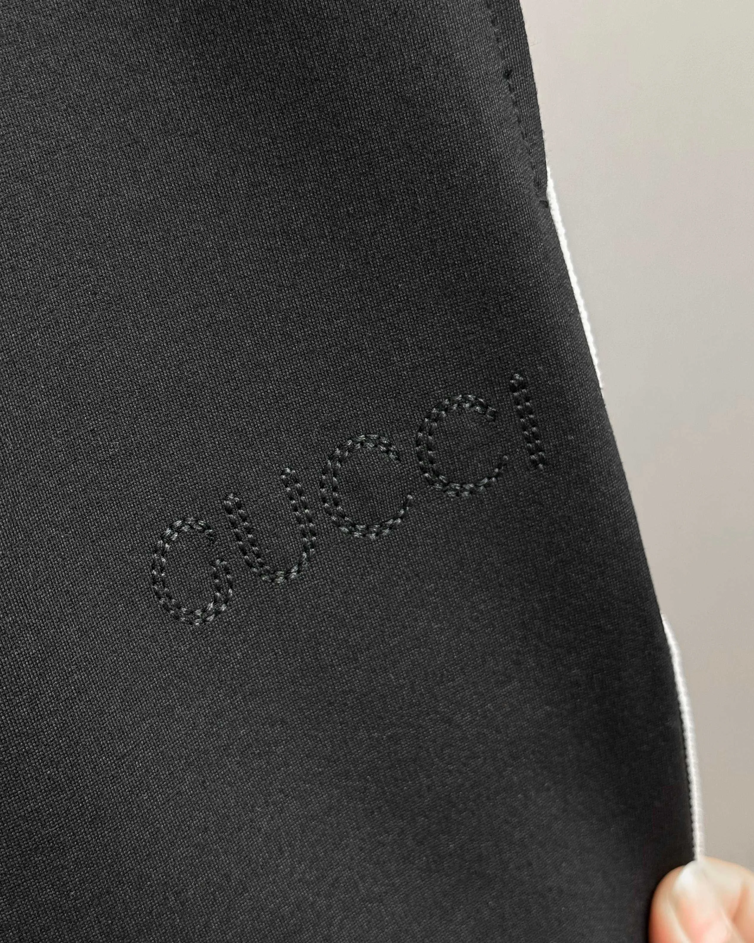 Men's Trousers GUCCI 18069019
