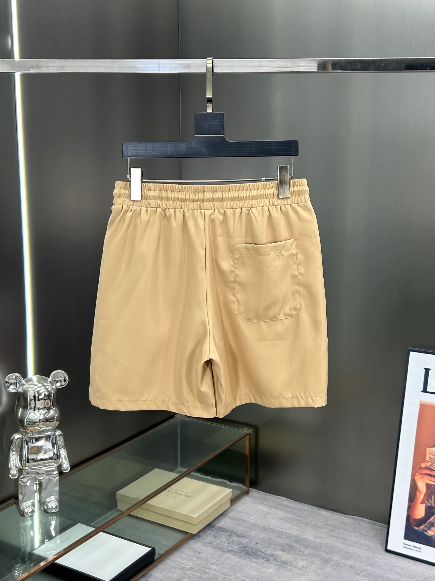 Men's Shorts BURBERRY 18000493