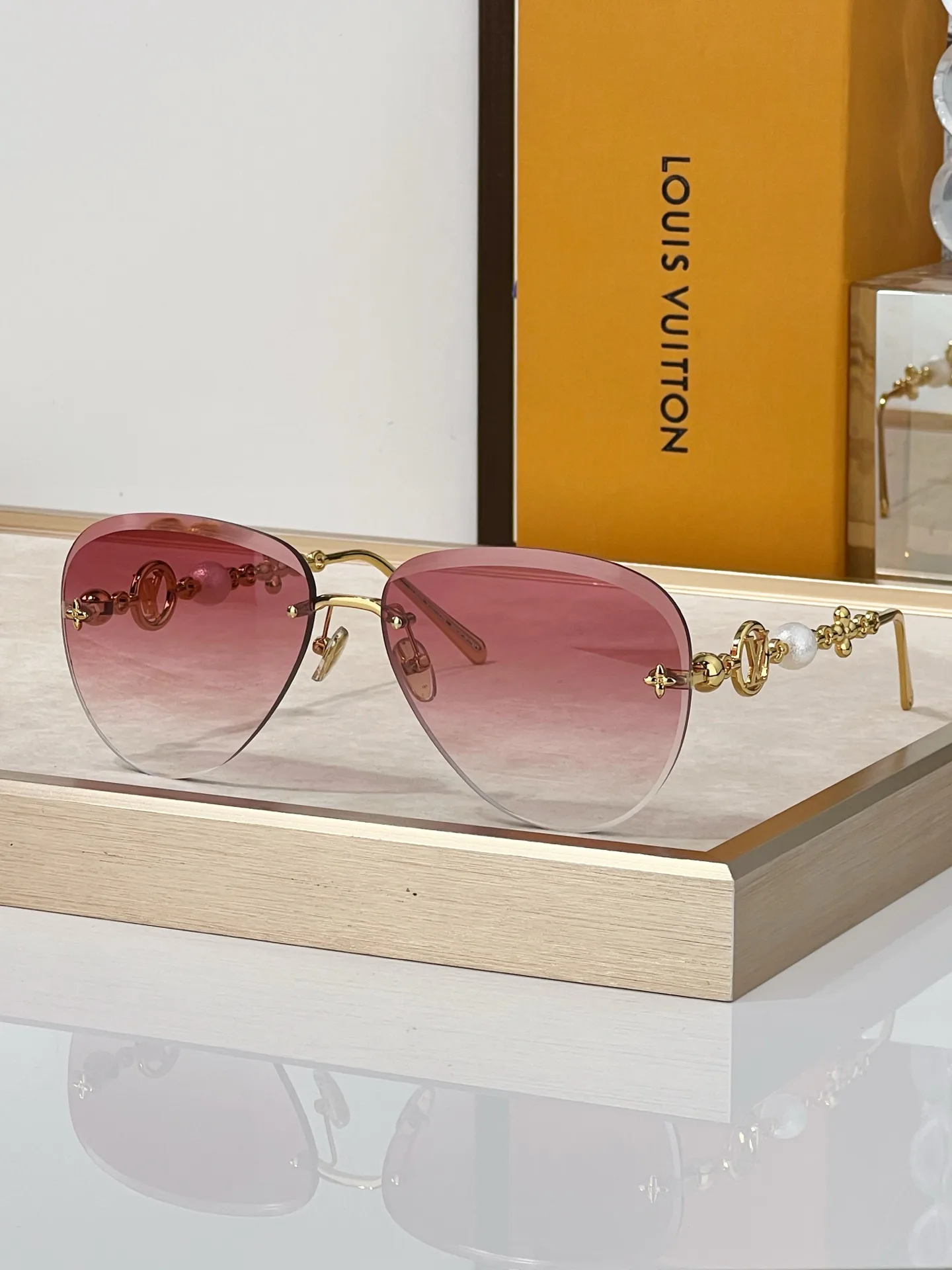 Glasses LOUIS VUITTON 17633231