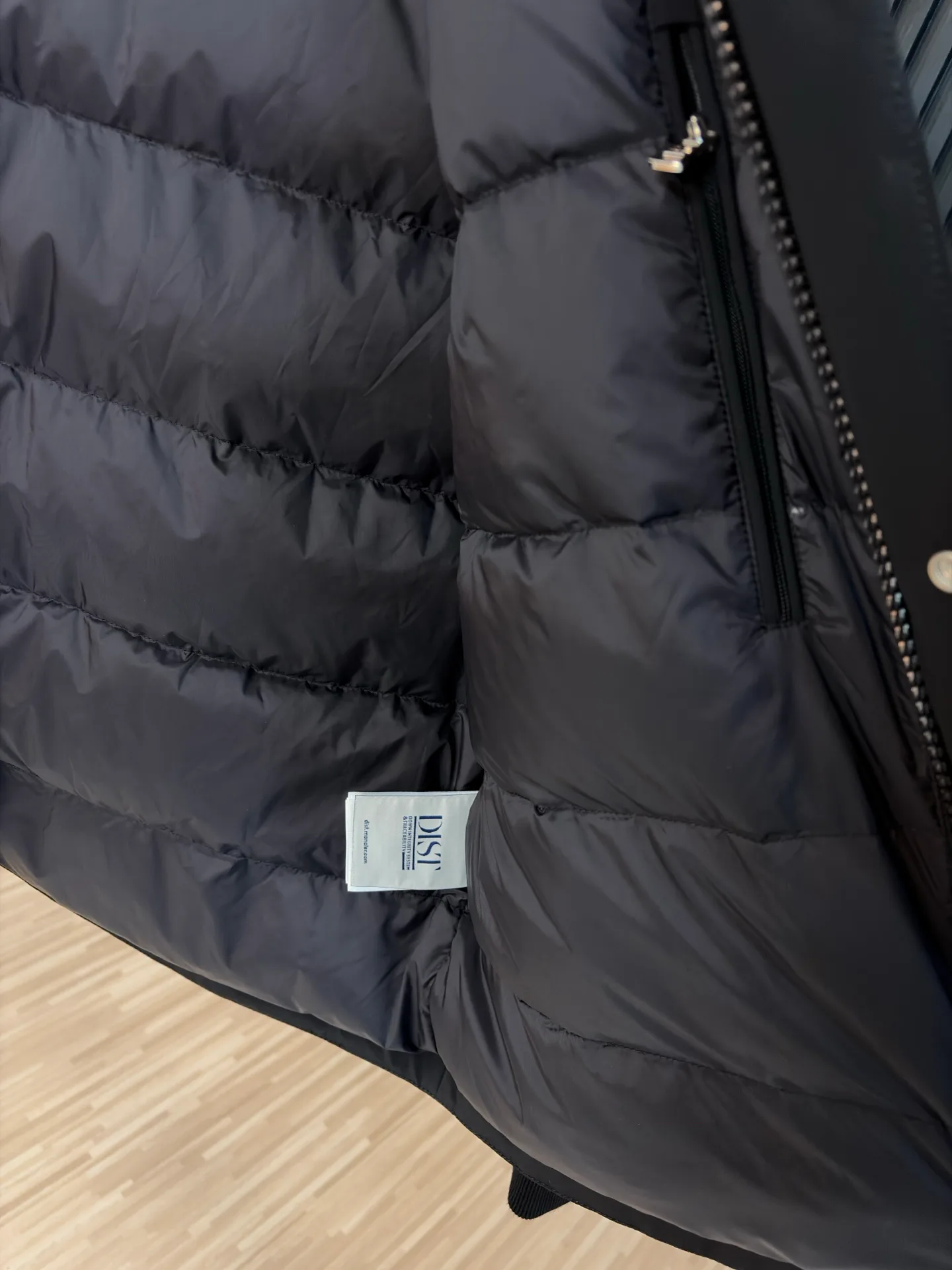 Men's Jackets And Down Jackets MONCLER 17925275