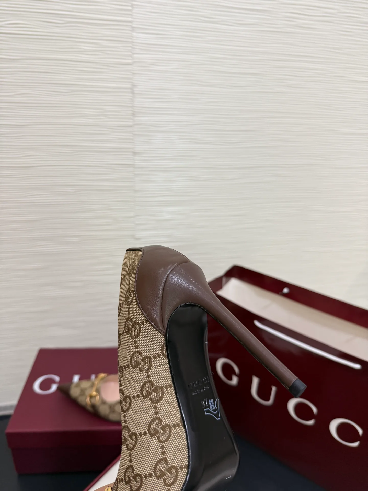 Women's Heels GUCCI 18070817