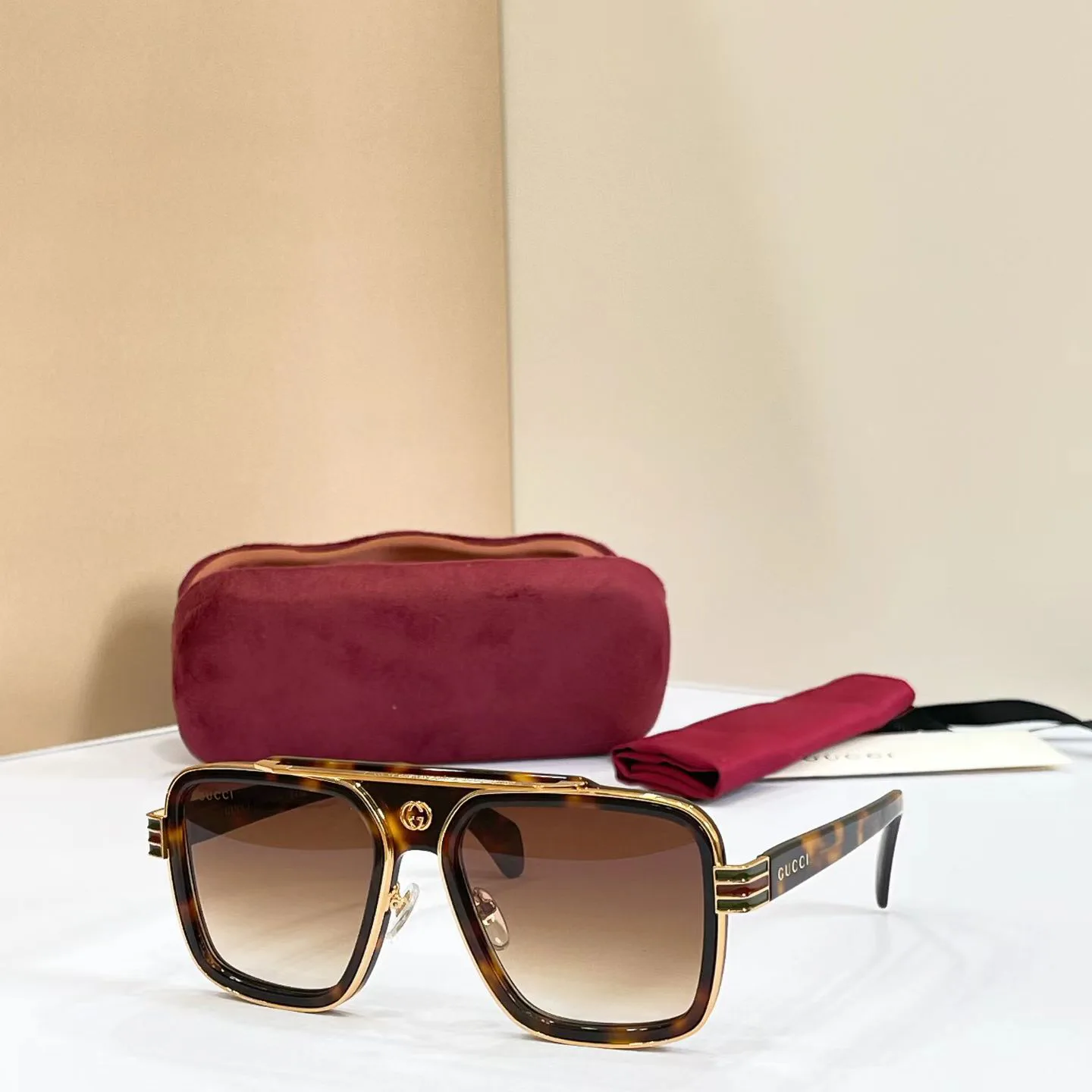 Glasses GUCCI 17633232