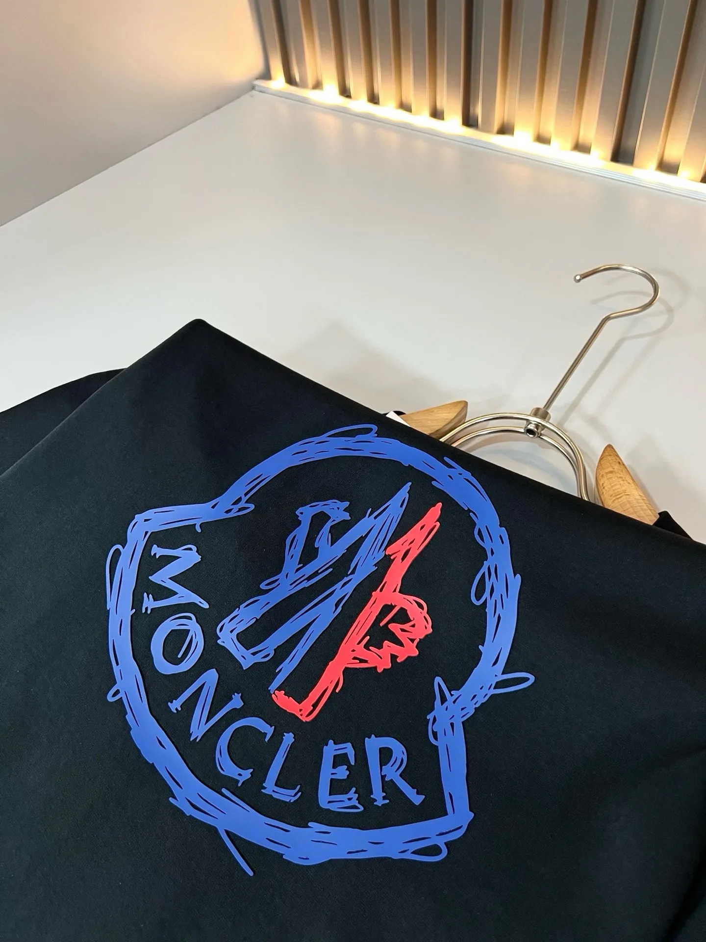 Men's T-Shirts MONCLER 18395763