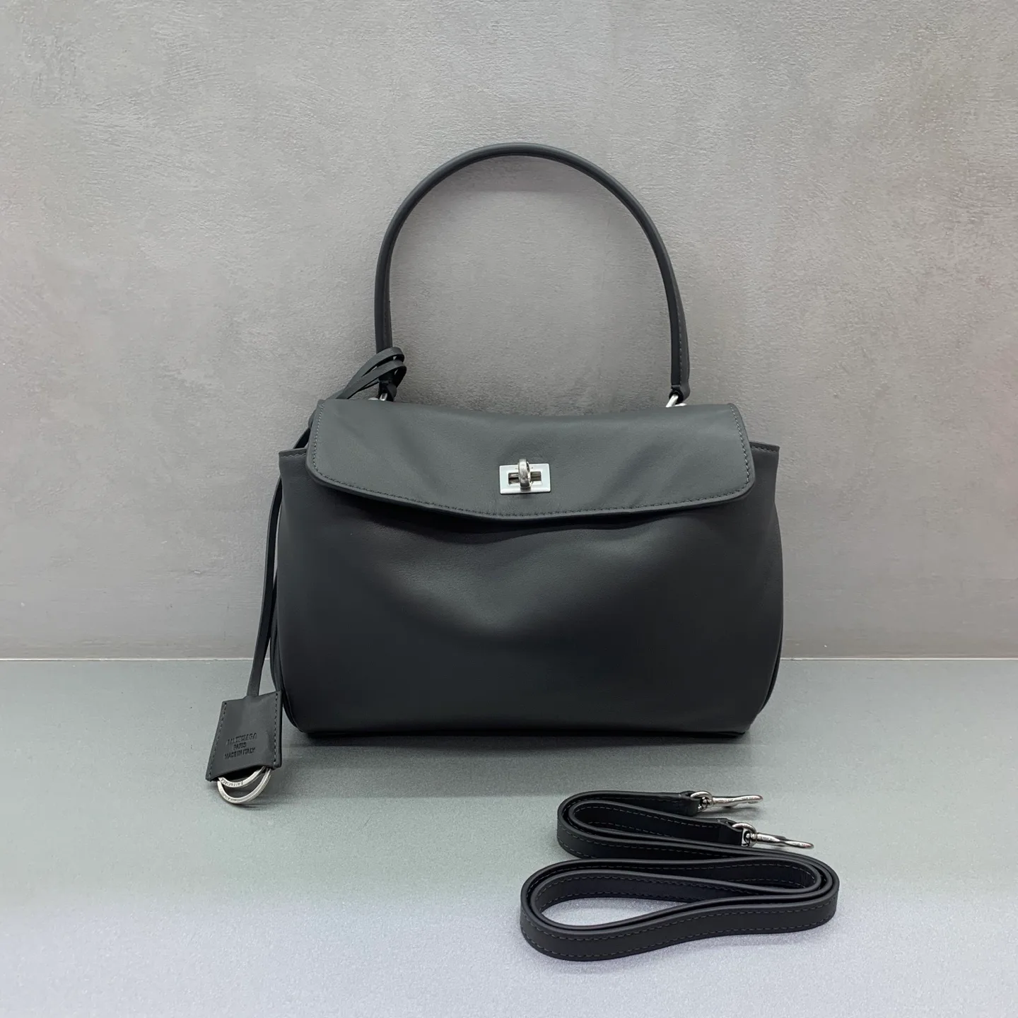 Women's Classic Handbags BALENCIAGA 18136510