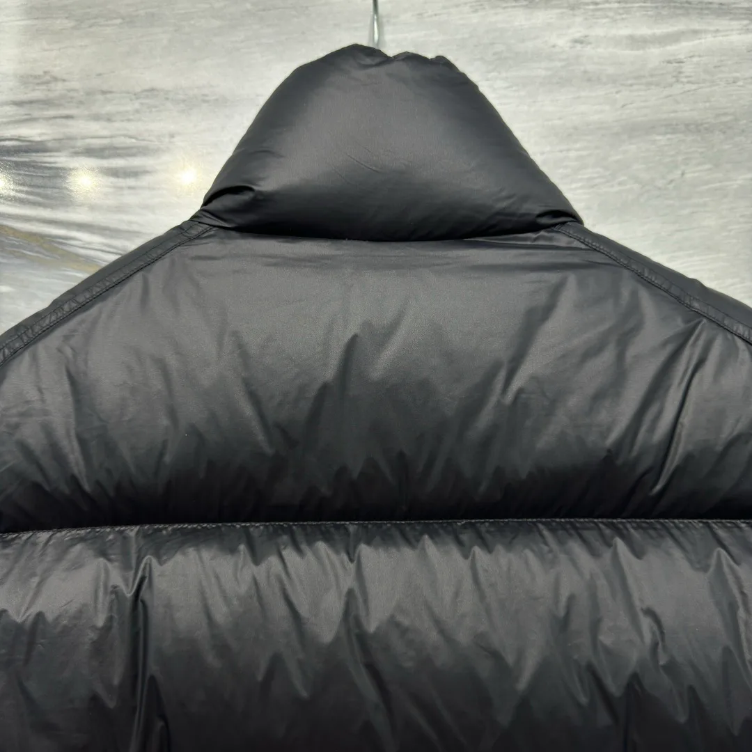 Men's Jackets And Down Jackets MONCLER 17927103