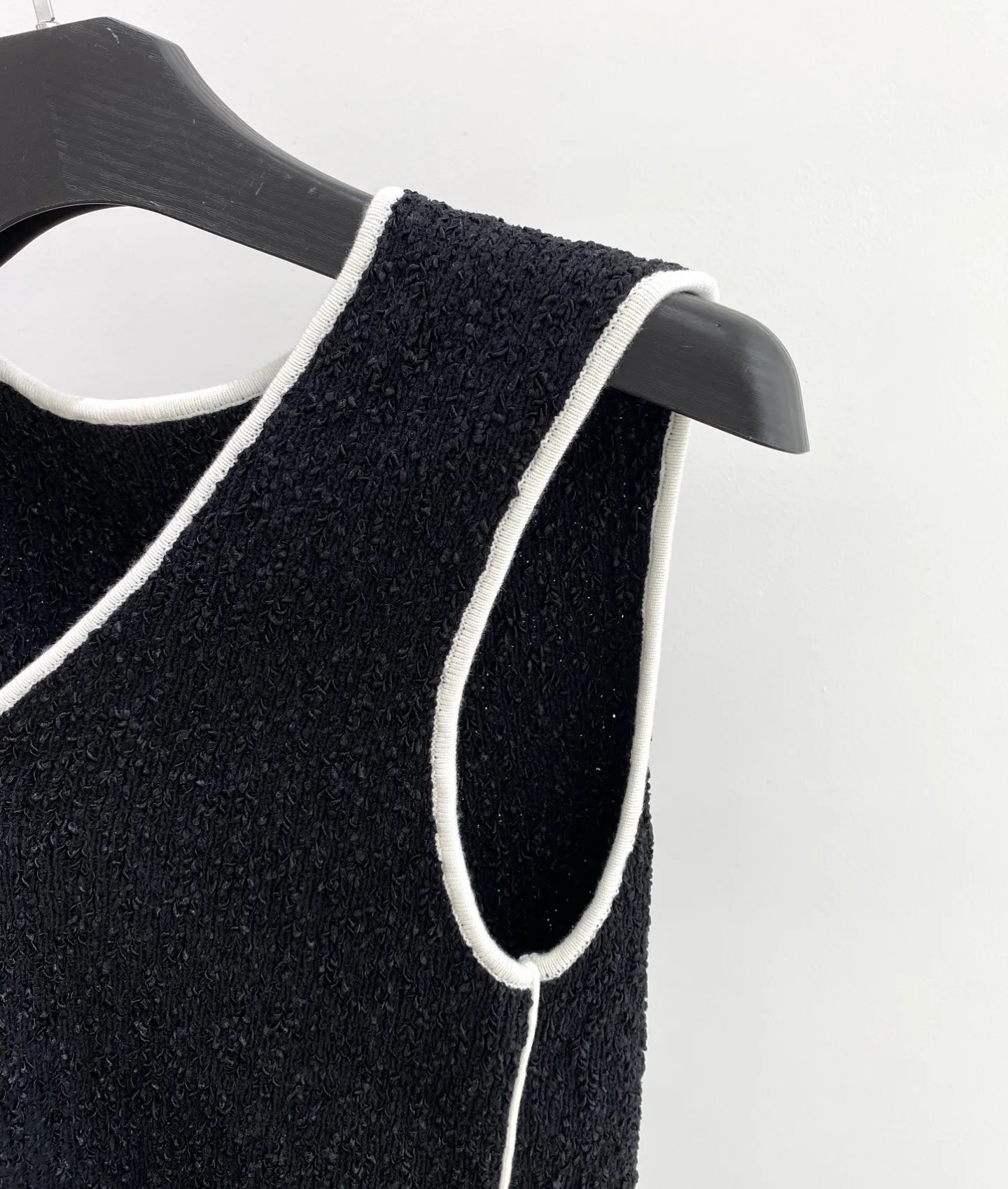 Women's Vests CHANEL 16962341