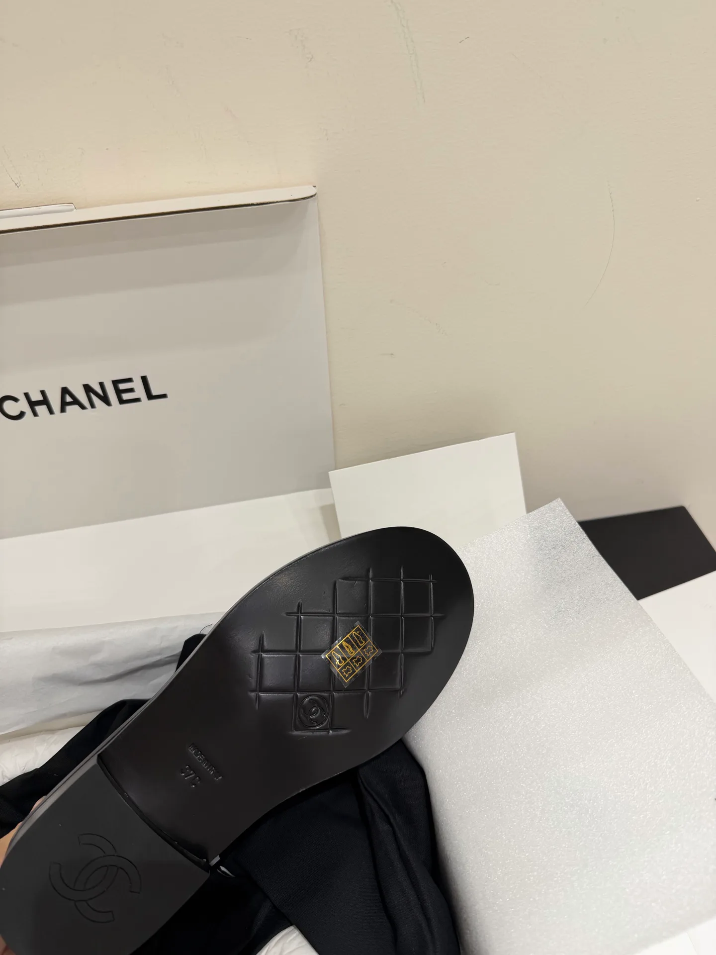 Women's Loafers And Moccasins CHANEL 18244914