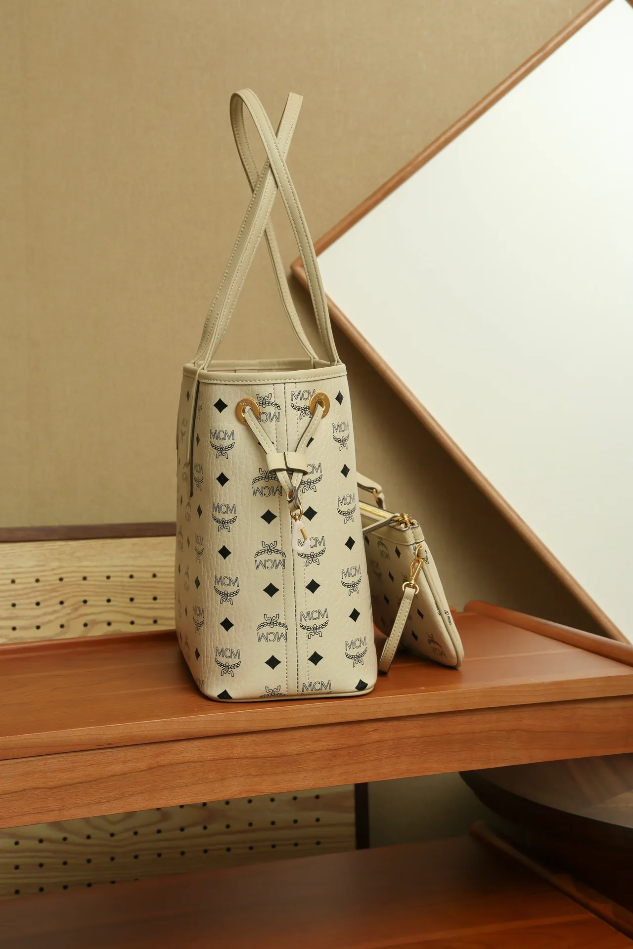 Women's Classic Handbags MCM 17896746