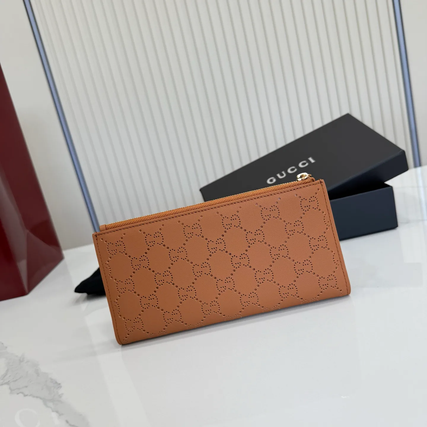 Women's Clutches GUCCI 17948252
