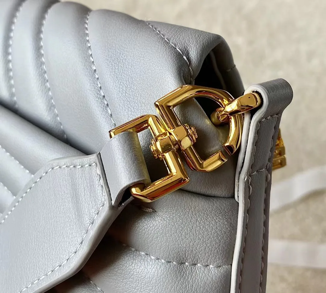 Women's Classic Handbags GIVENCHY 18452601
