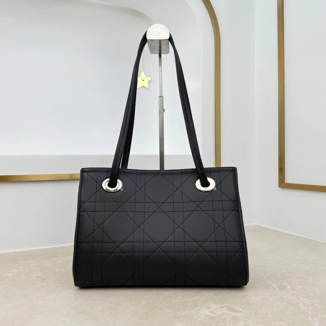 Women's Classic Handbags CHRISTIAN DIOR 18187821