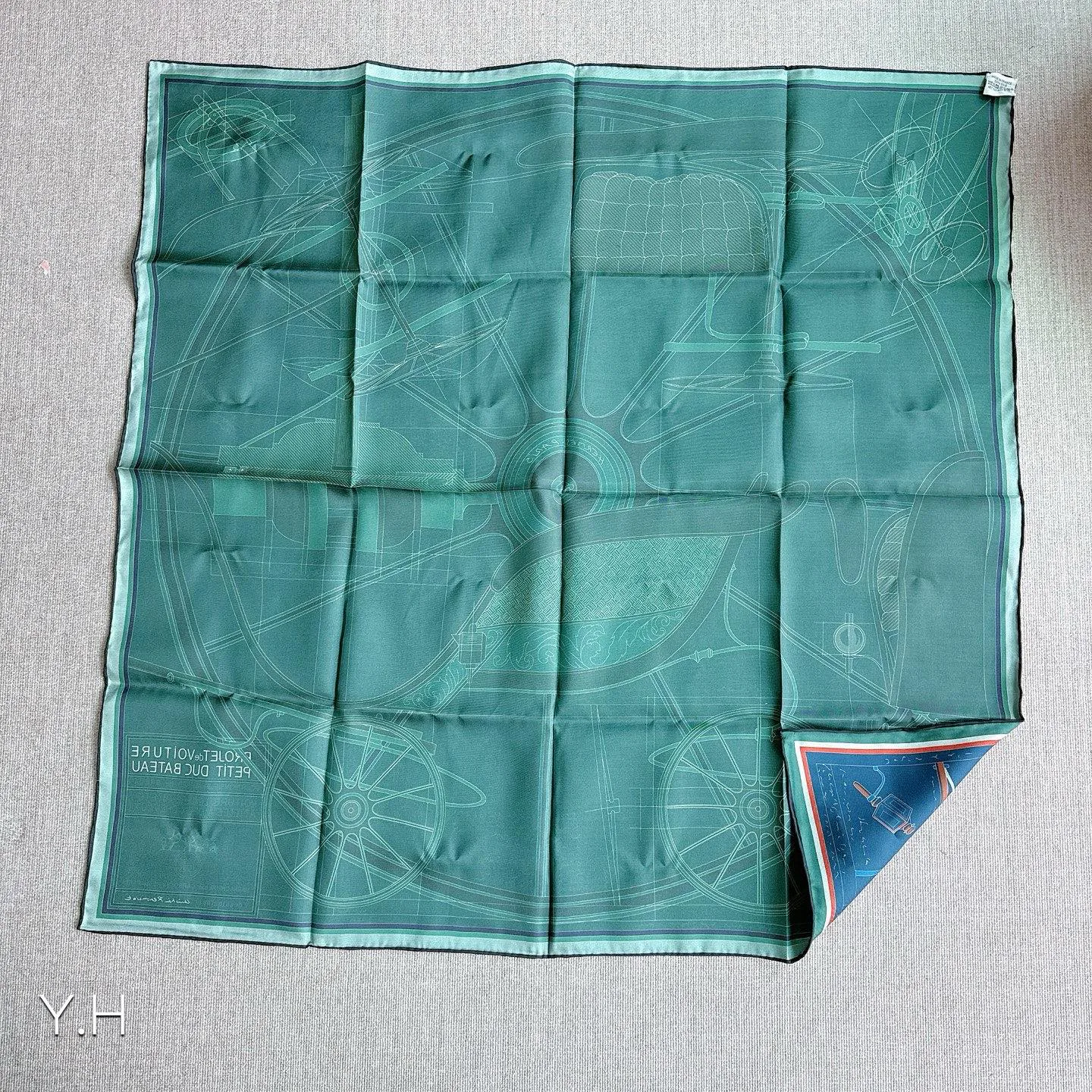 Silk Scarves HERMES 18093590