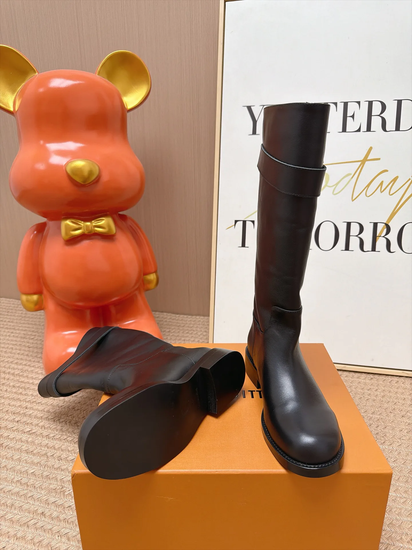 Women's Boots LOUIS VUITTON 18006606