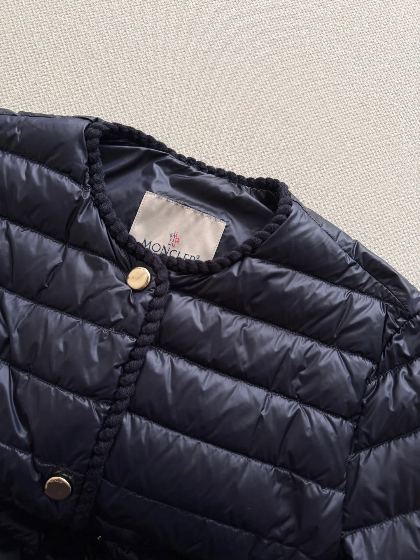 Women's Jackets And Down Jackets MONCLER 17897234