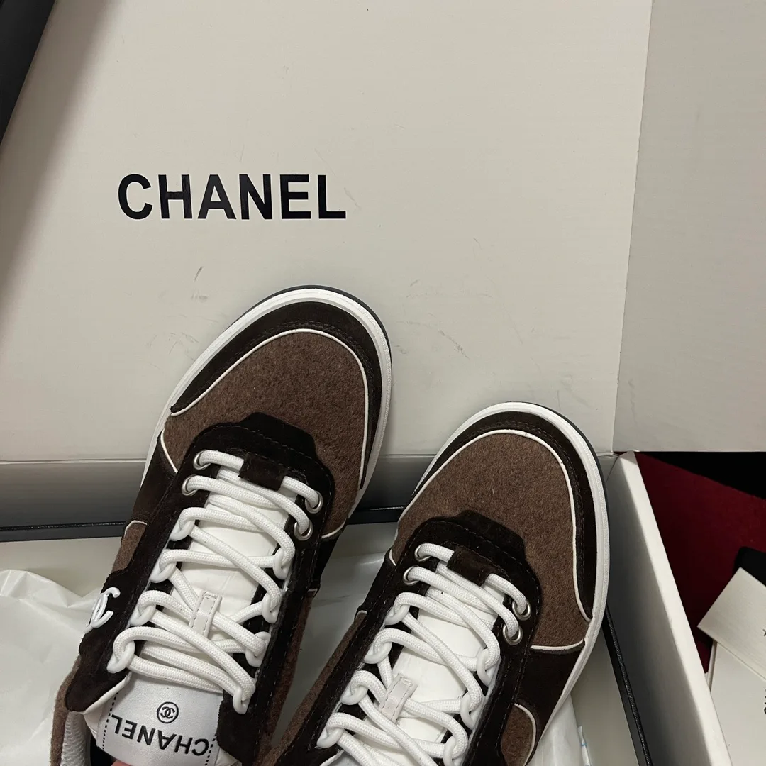 Women's Sneakers CHANEL 18195104