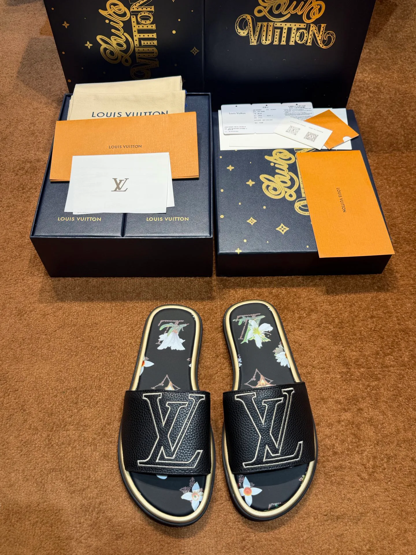 Women's Flip-Flops LOUIS VUITTON 17059504