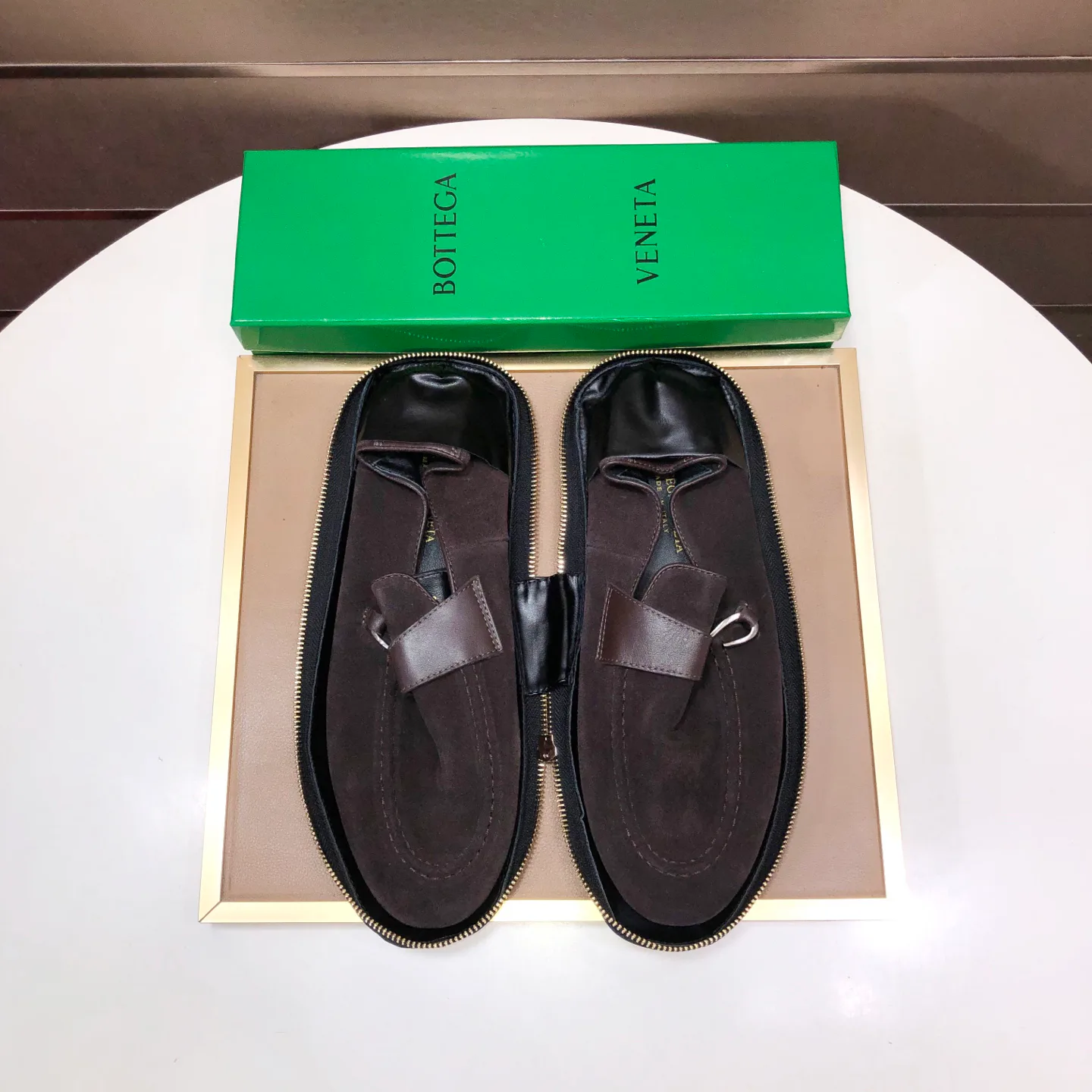 Men's Loafers And Dress Shoes BOTTEGA VENETA 18262222