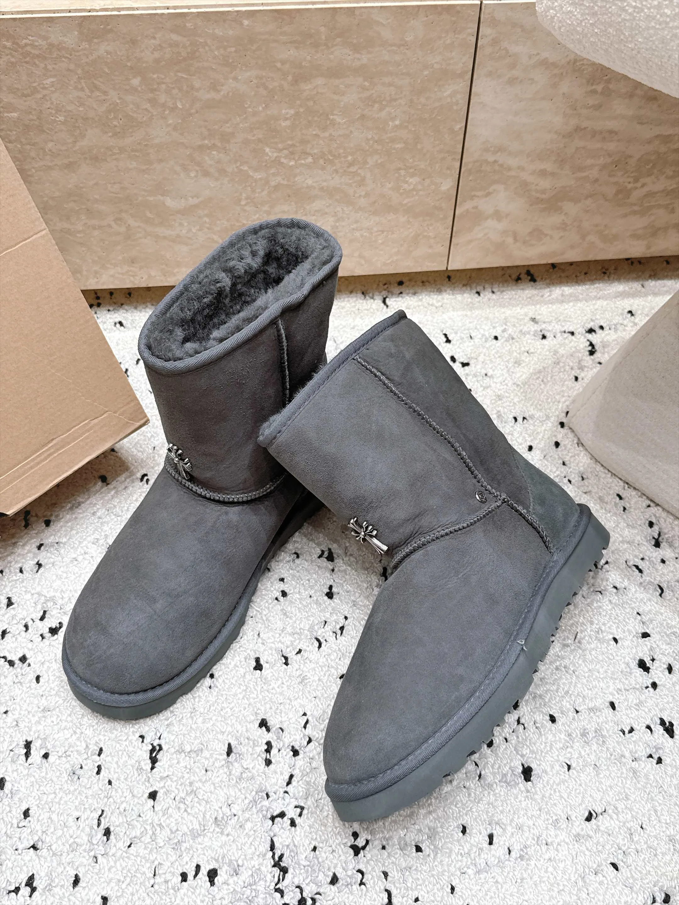 Women's Ugg Boots UGG 18436513