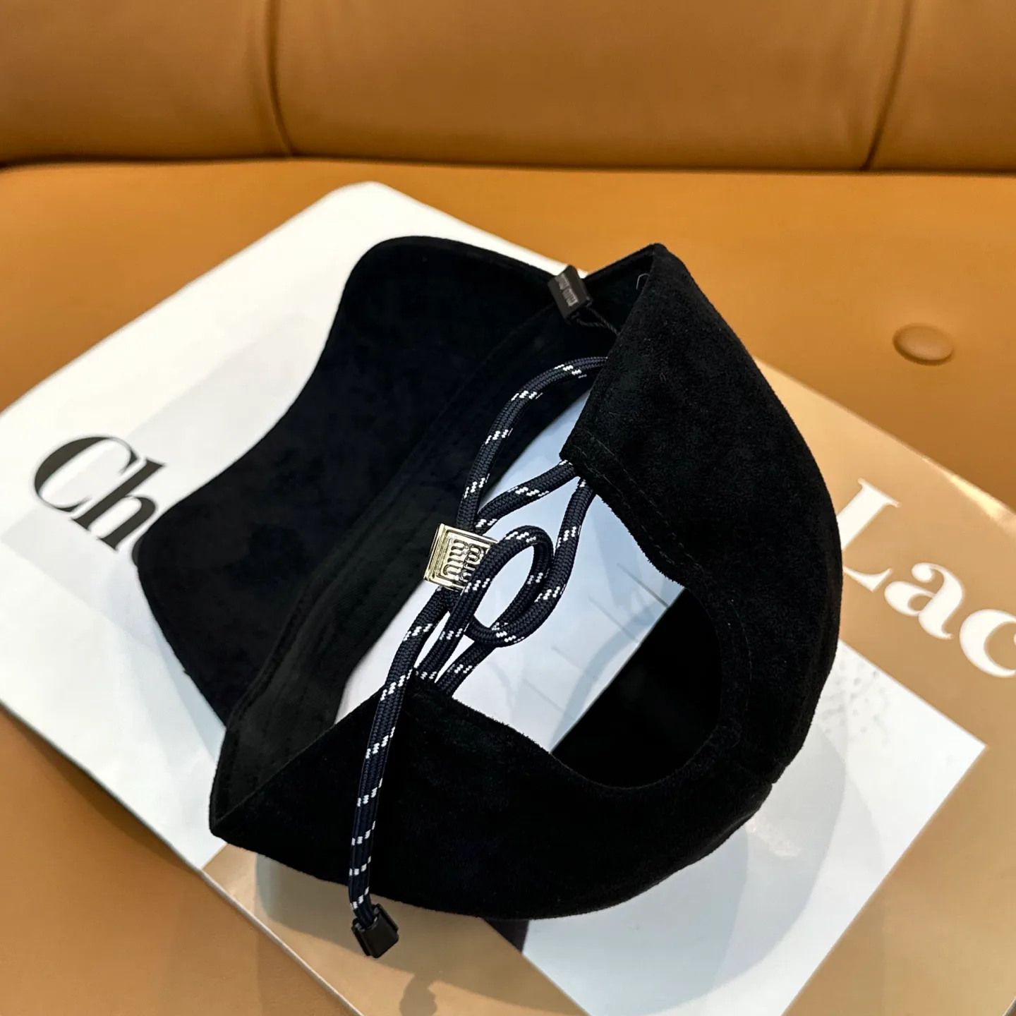 Hats MIU MIU 17411583