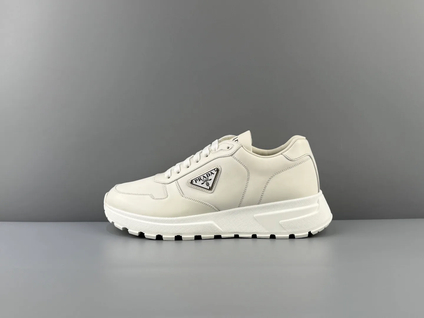 Men's Sneakers PRADA 17765797