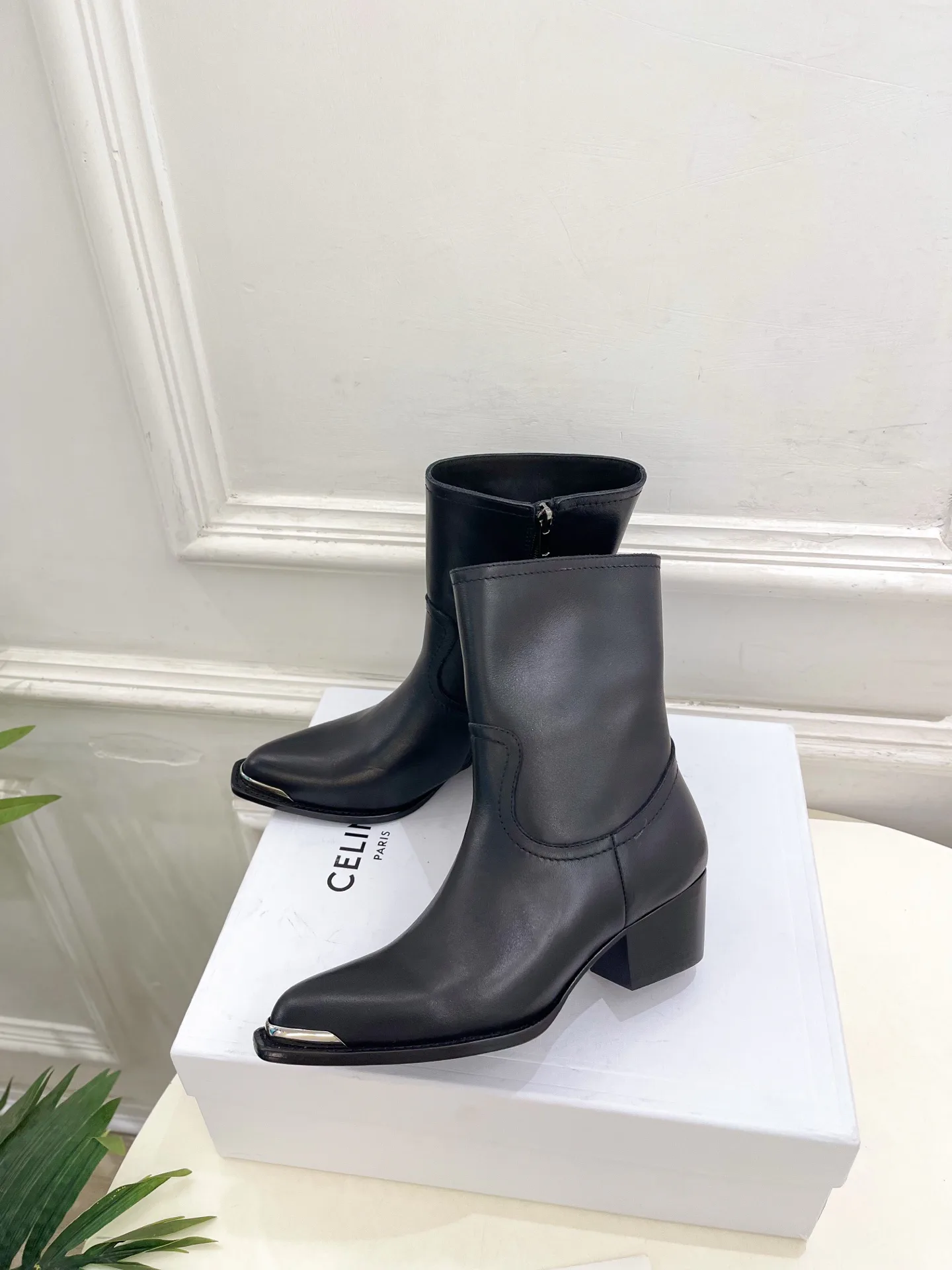 Women's Booties CELINE 18143140