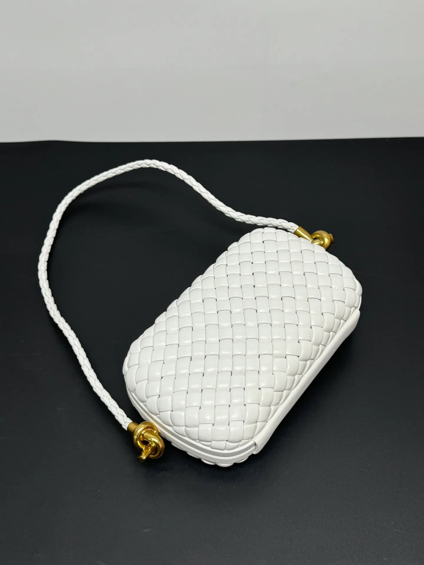 Классические Сумки Женские Bottega Veneta 18626128