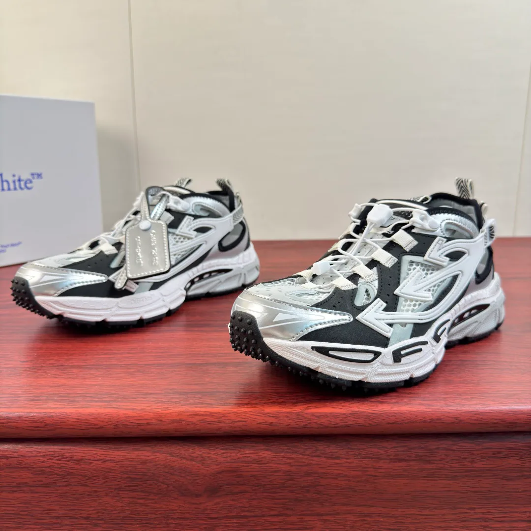 Women's Sneakers OFF-WHITE 18100649