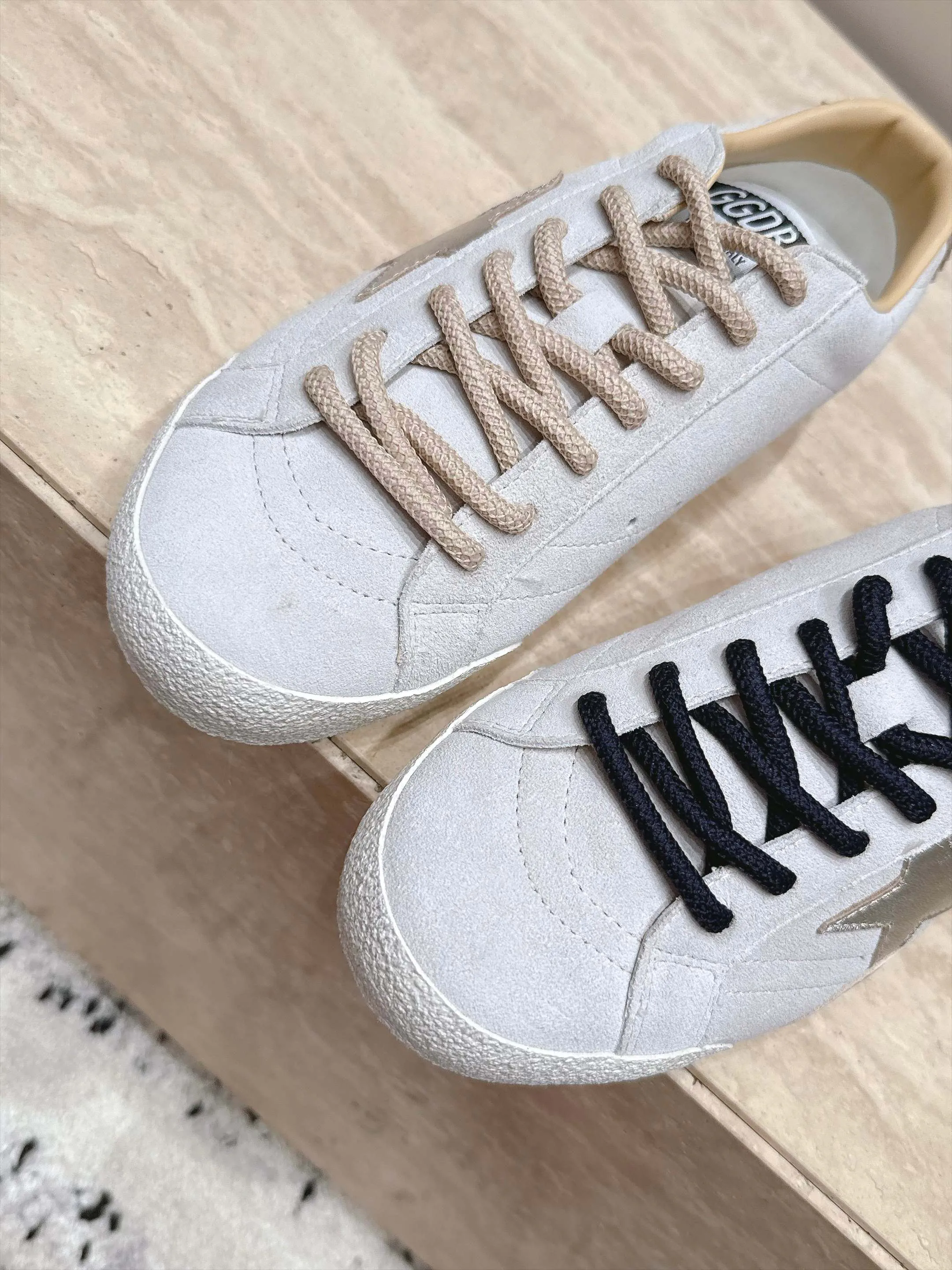 Women's Sneakers GOLDEN GOOSE 18420763