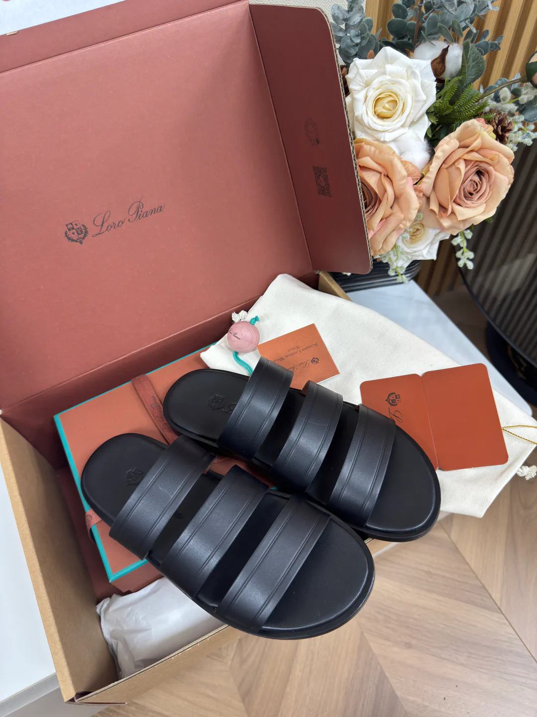 Men's Sandals LORO PIANA 18101585