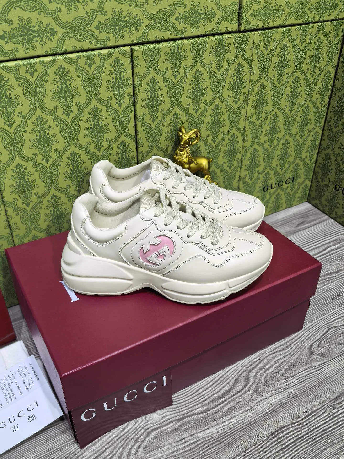 Men's Sneakers GUCCI 18510072