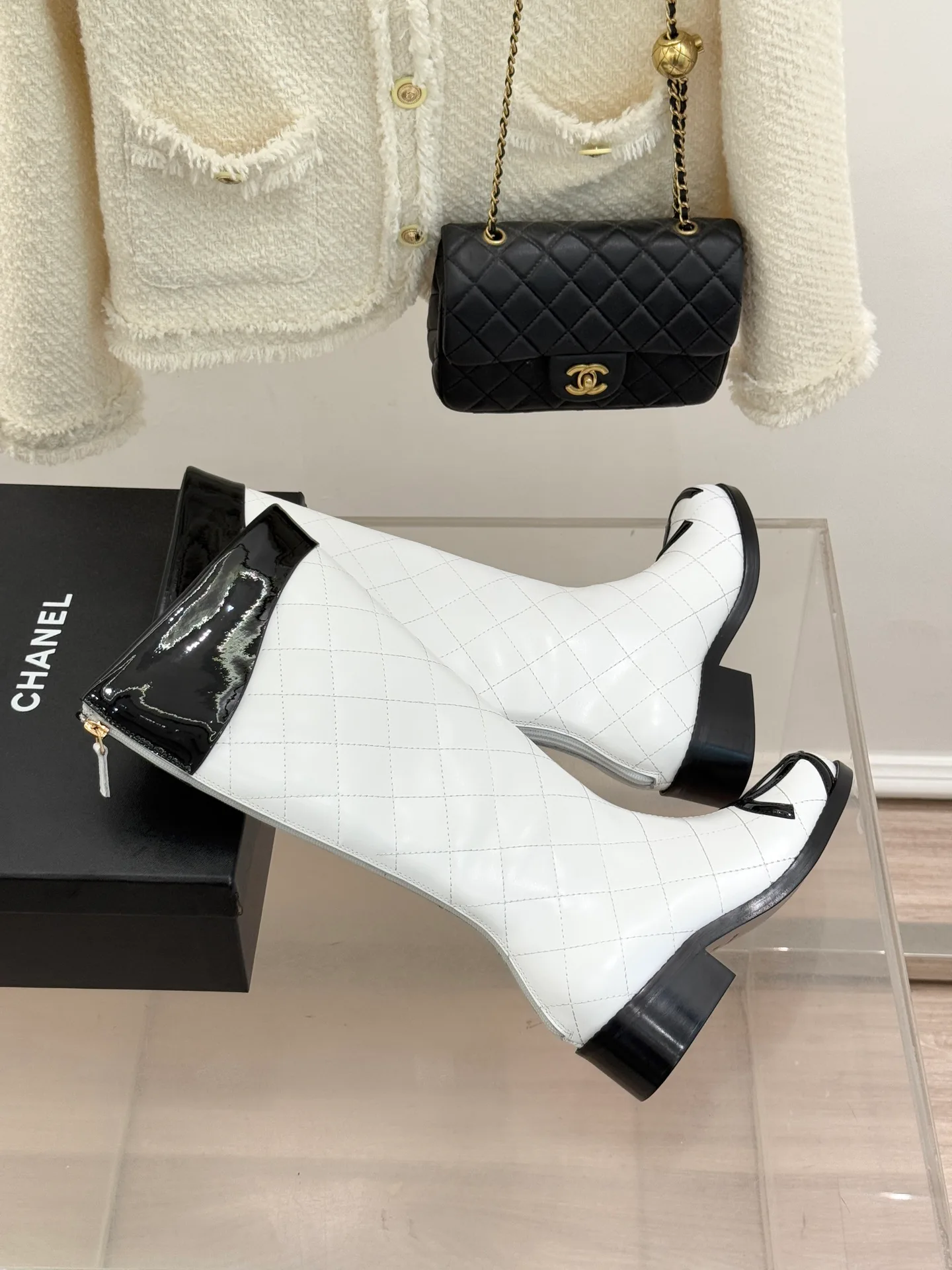 Women's Boots CHANEL 18154363