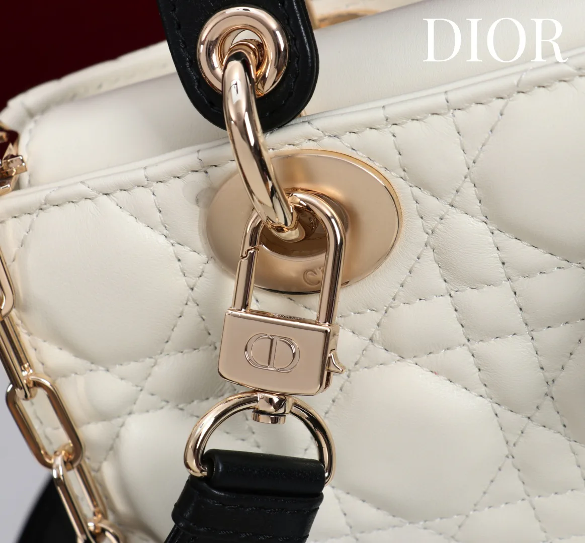 Women's Classic Handbags CHRISTIAN DIOR 18392971