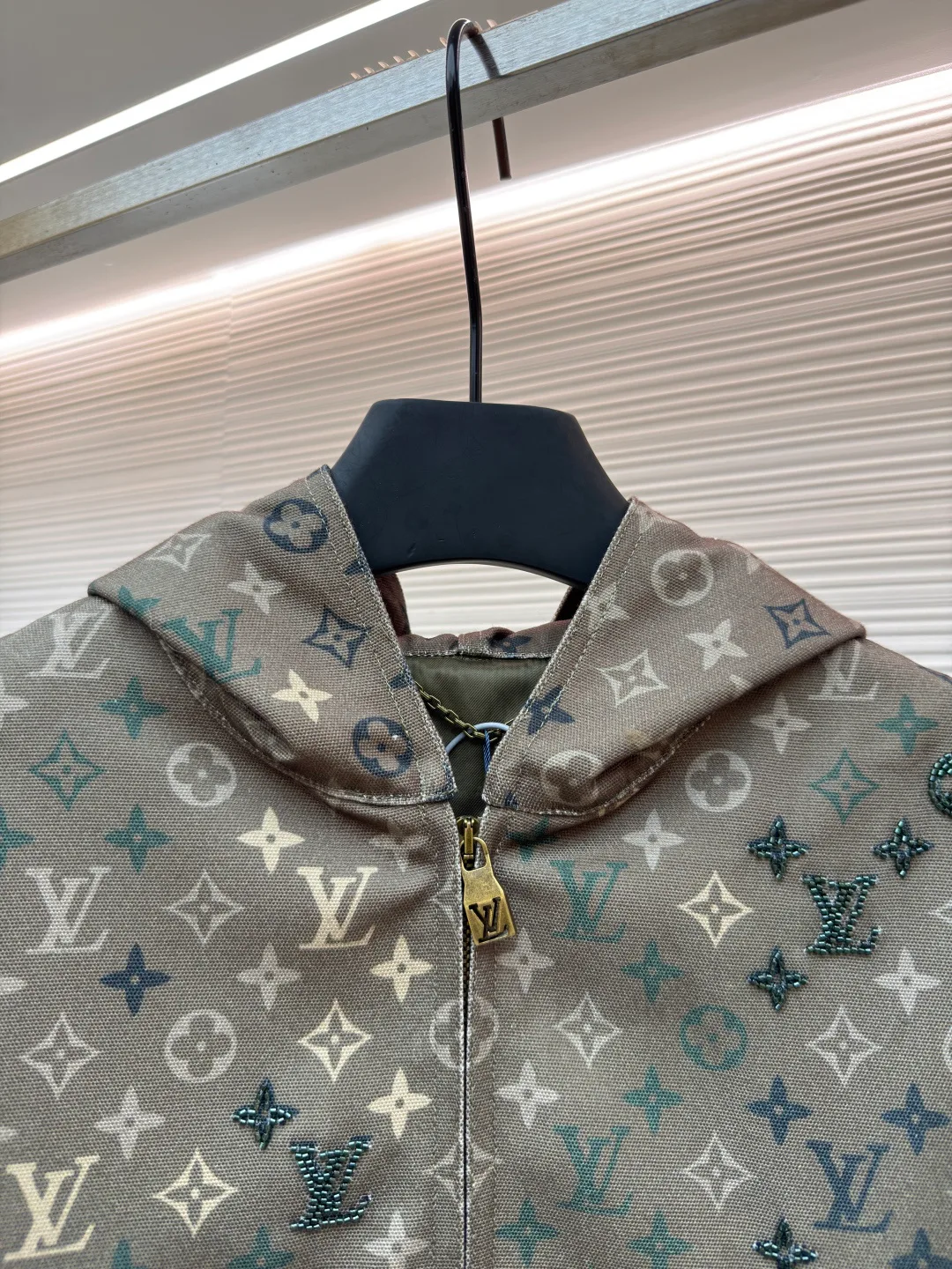 Men's Jackets And Down Jackets LOUIS VUITTON 17699435