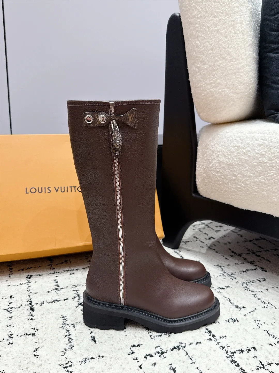 Women's Boots LOUIS VUITTON 18454481