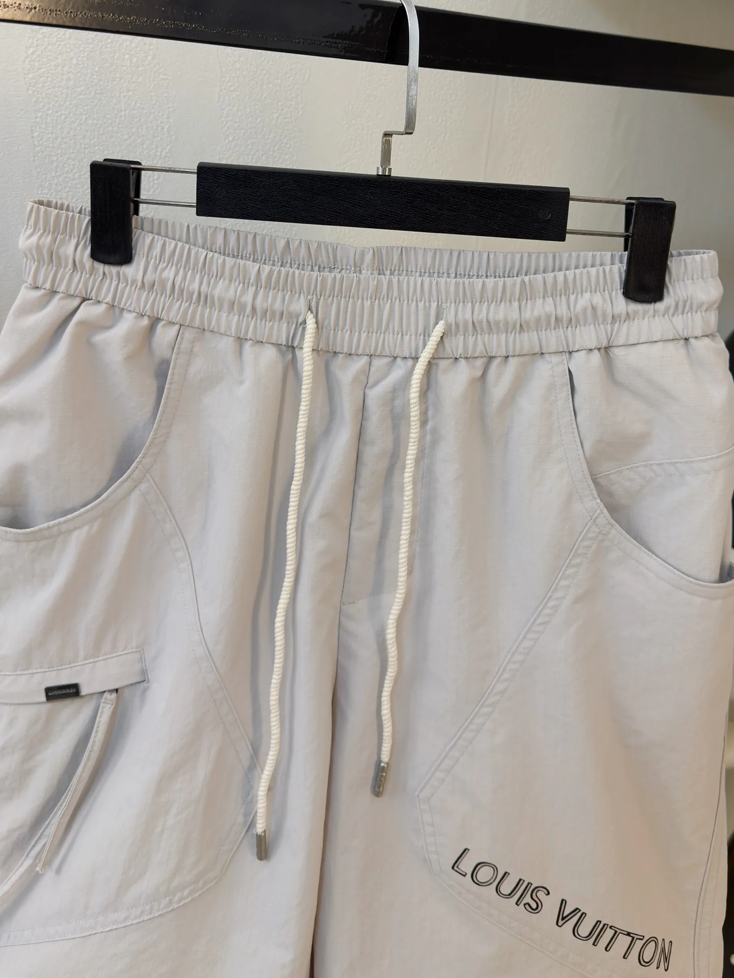 Men's Shorts LOUIS VUITTON 18296370