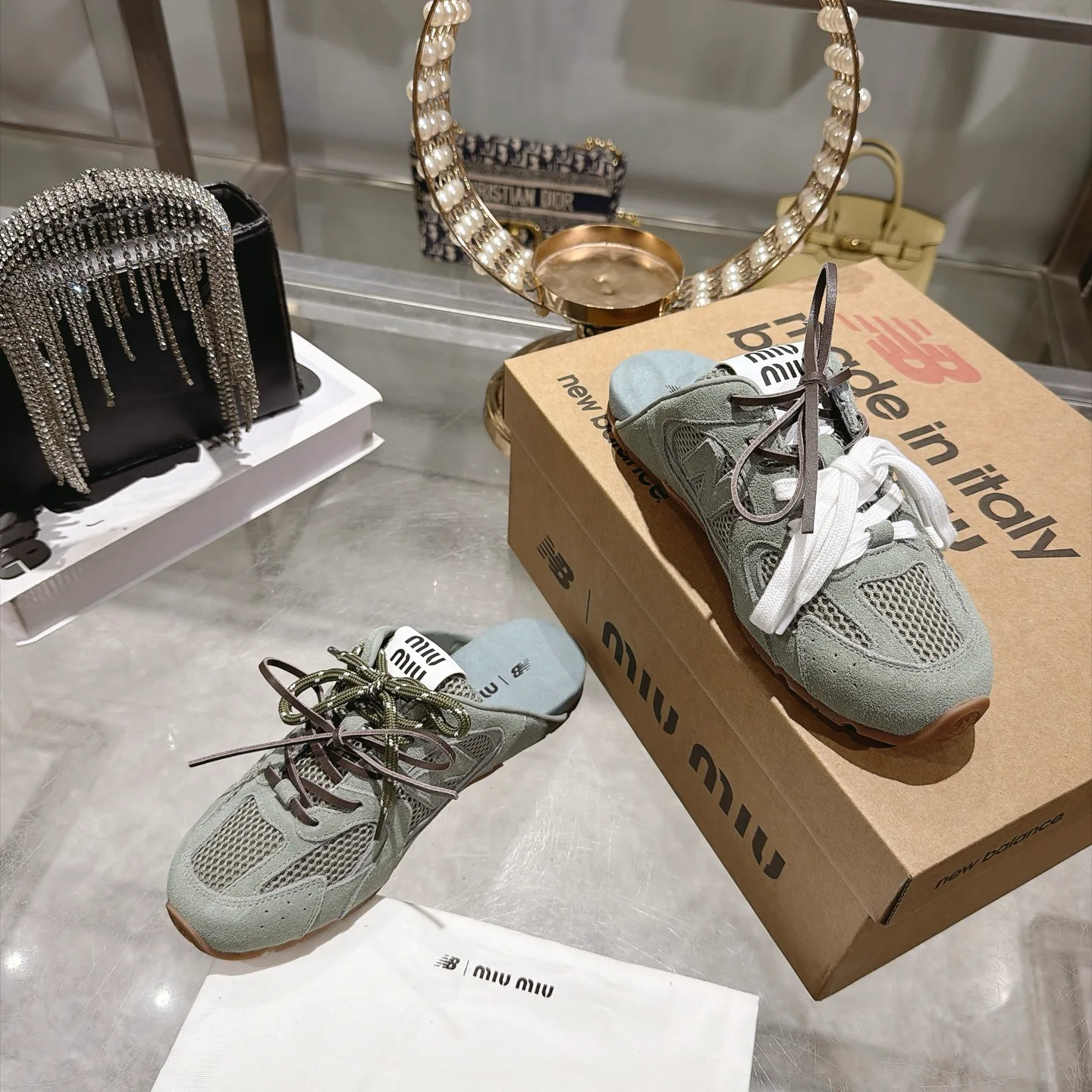Women's Sneakers MIU MIU 17829342