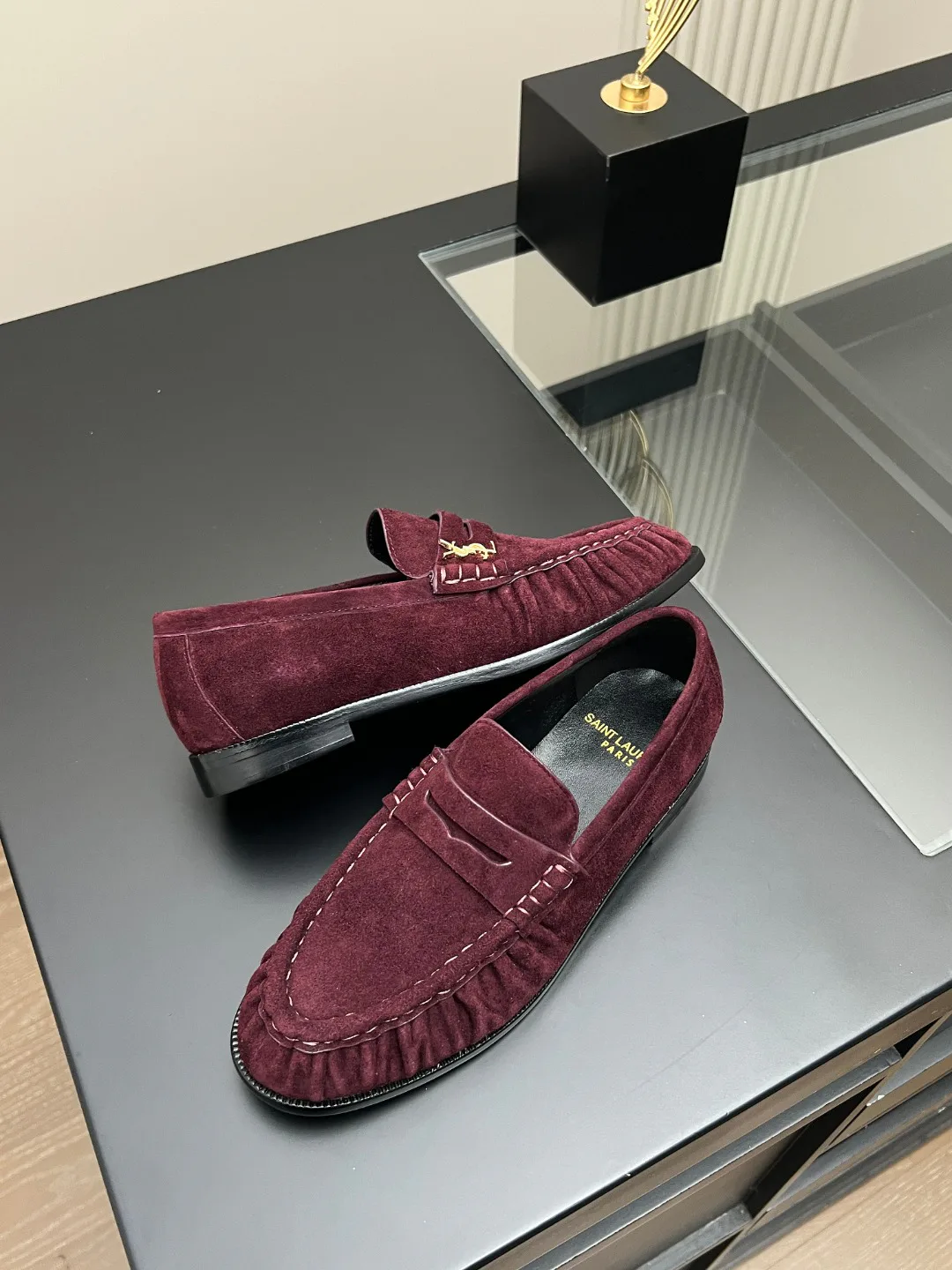Women's Loafers And Moccasins SAINT LAURENT 19558527