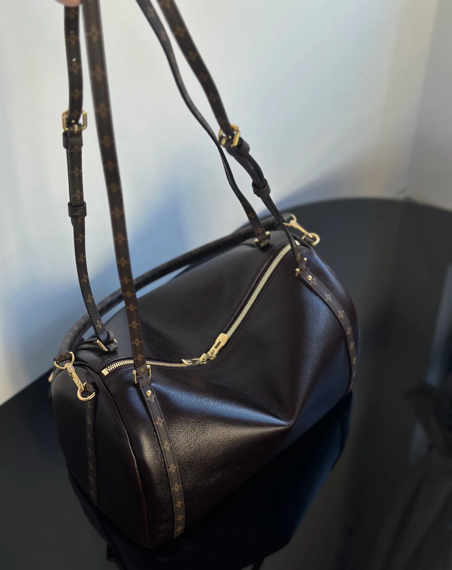 Women's Classic Handbags LOUIS VUITTON 18376608