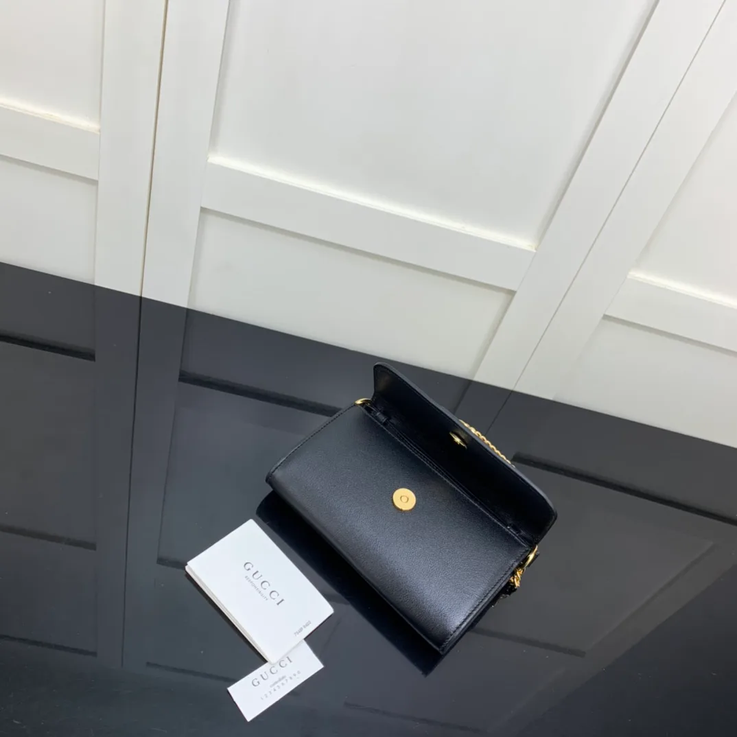 Women's Classic Handbags GUCCI 18262423