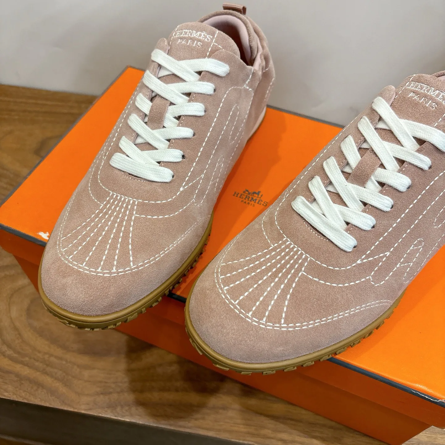 Women's Sneakers HERMES 18006076