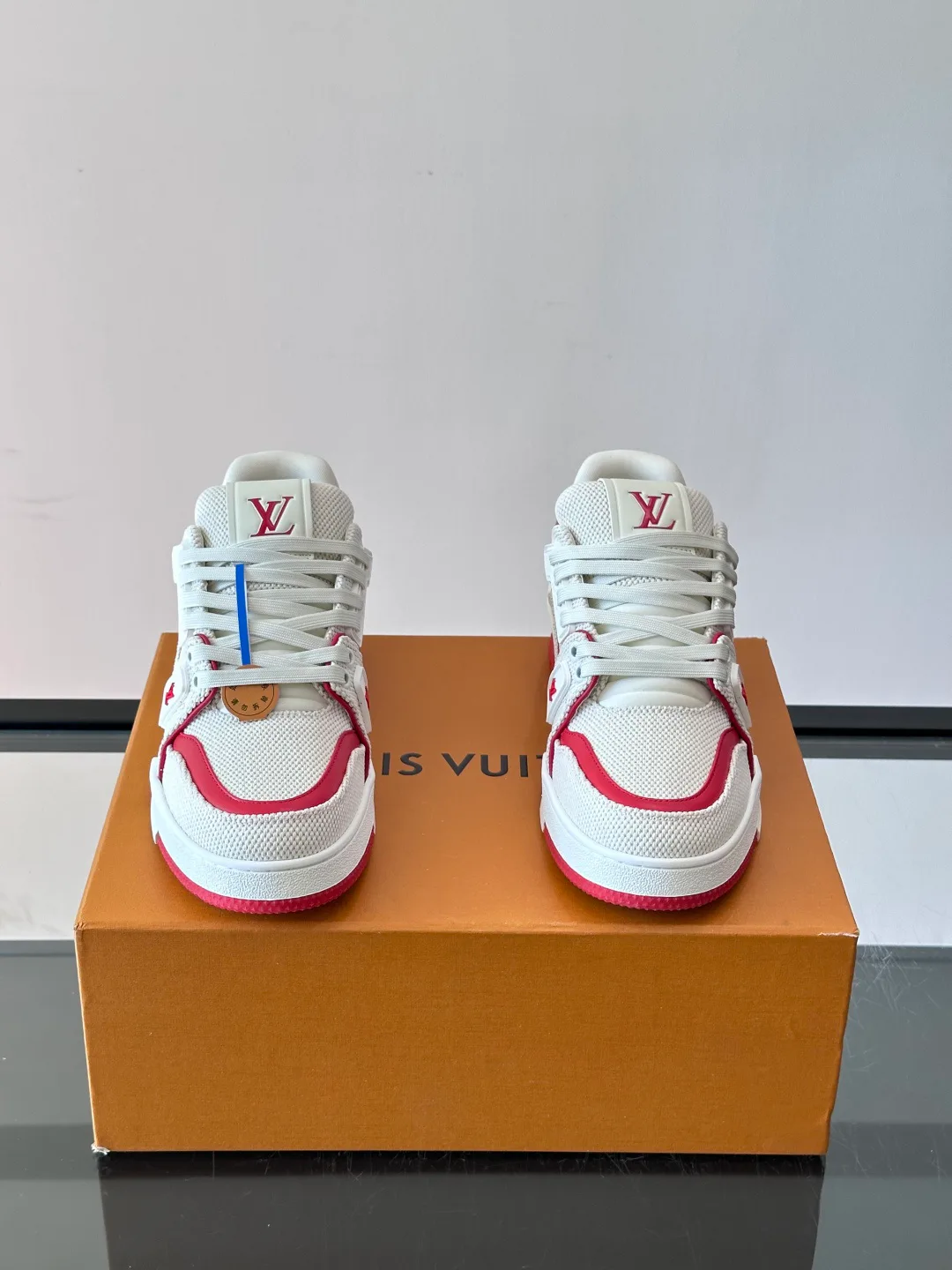 Men's Sneakers LOUIS VUITTON 17498031
